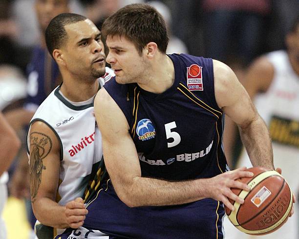 也展现了人 也展现了人