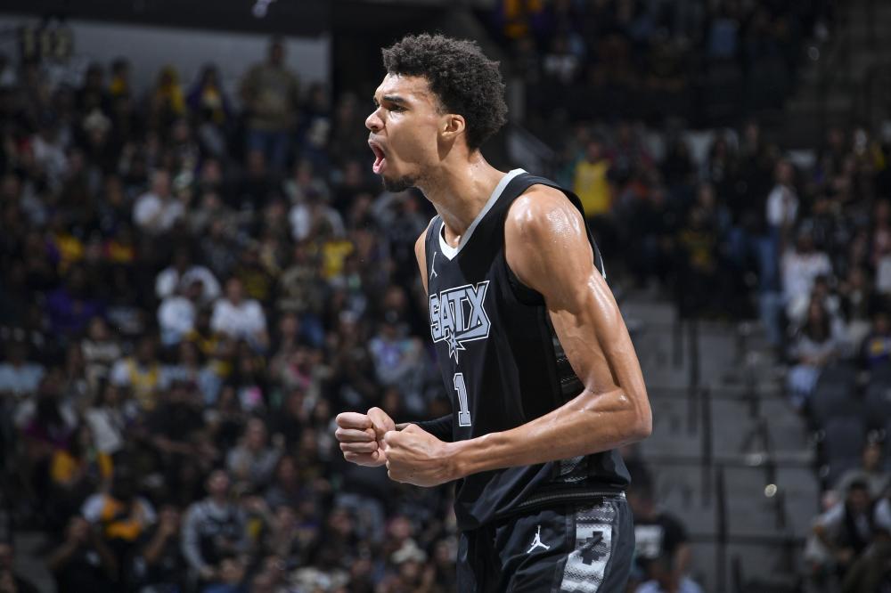 加上肩负母 加上肩负母