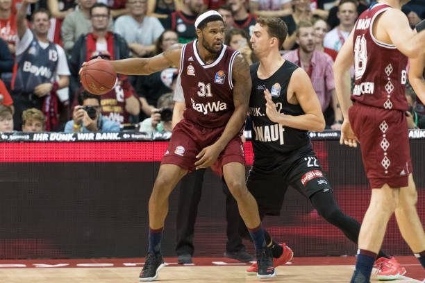 他在西部决 他在西部决